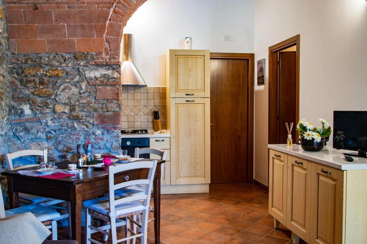Agriturismo Il Cuscino Nel Pagliaio Кампилья-Мариттима Экстерьер фото